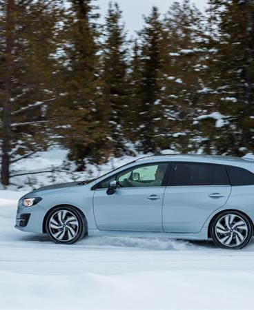 SUBARU-LEVORG-lr-39